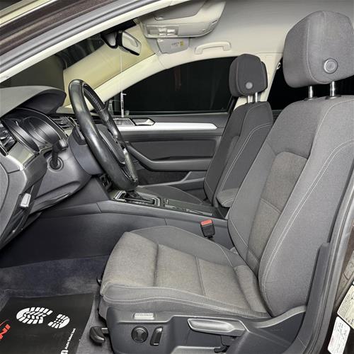 VW PASSAT B8 2.0TDI DSG - HIGHLINE BLUEMOTION