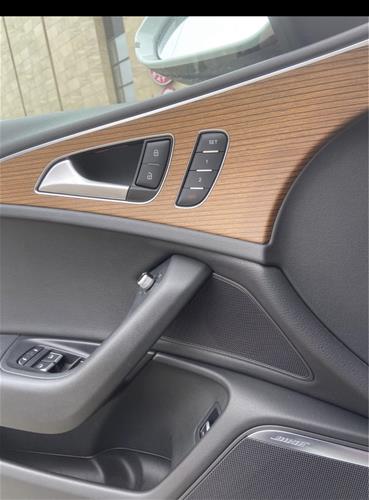 Shes veturen Audi A 6 40 Matrix