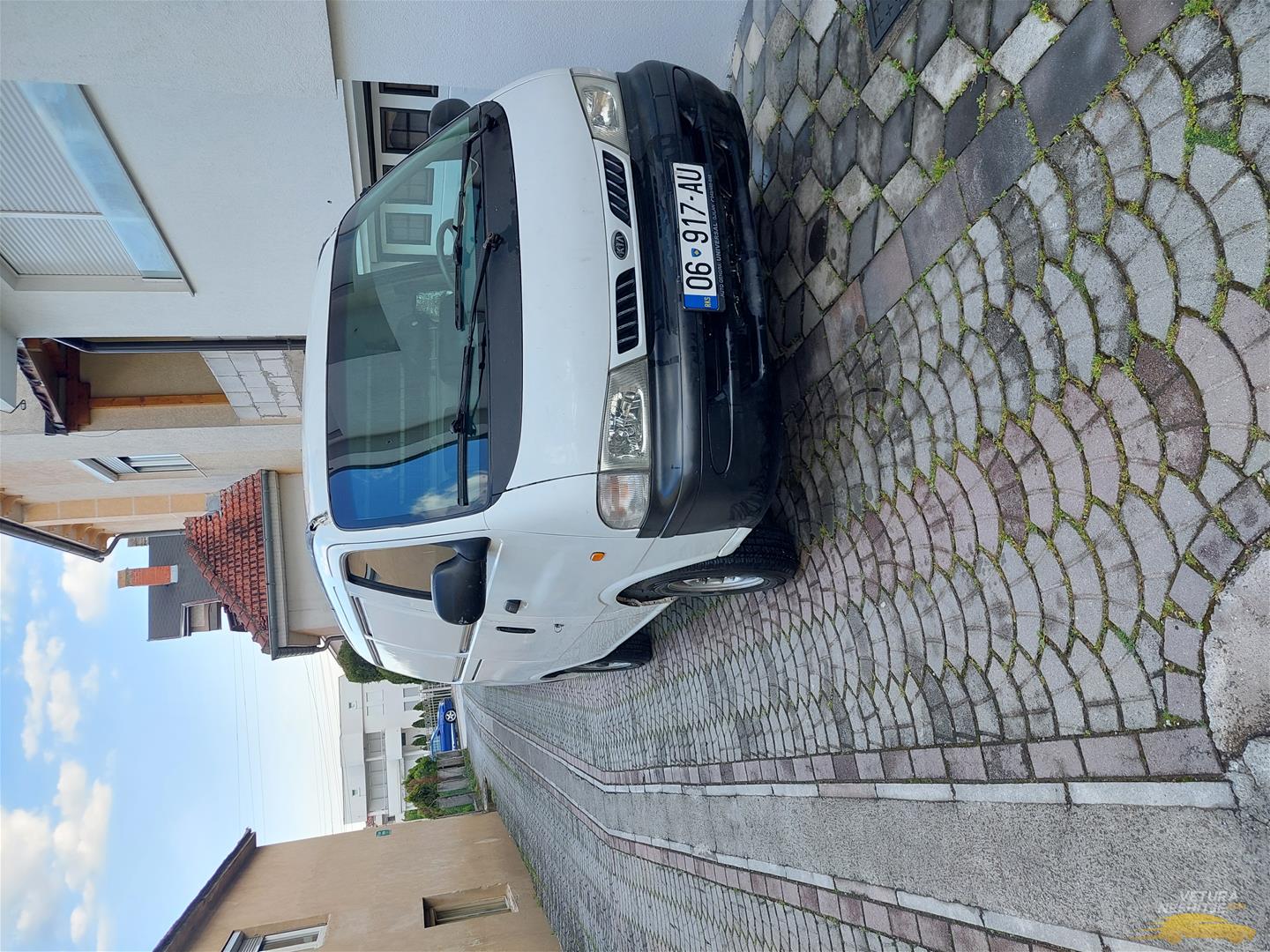 Kia Pregio