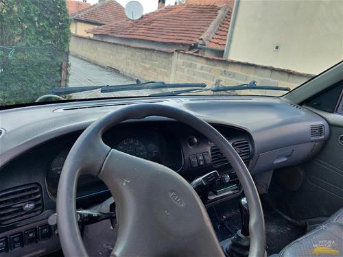 Kia Pregio
