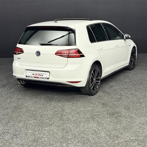 VW GOLF VII GTE 1.4TSI - HYBRID - DOUBLE PANORAM *CARBON EDITION* - LIGHT’S AMBIENT NEW MODEL