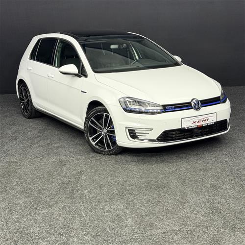 VW GOLF VII GTE 1.4TSI - HYBRID - DOUBLE PANORAM *CARBON EDITION* - LIGHT’S AMBIENT NEW MODEL