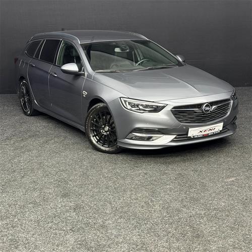 OPEL ISNIGNIA 1.6DTH - OPC LINE - *LUX* LIGHT’S