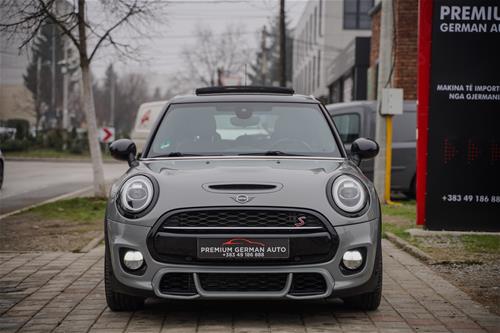 Mini Cooper SD Night John Works Edition 2019