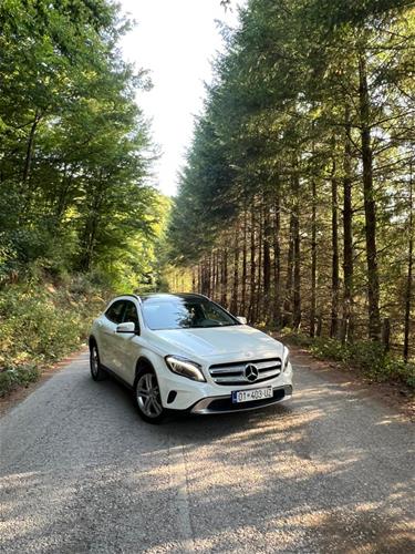 Mercedes GLA 4 MATIC - 2016