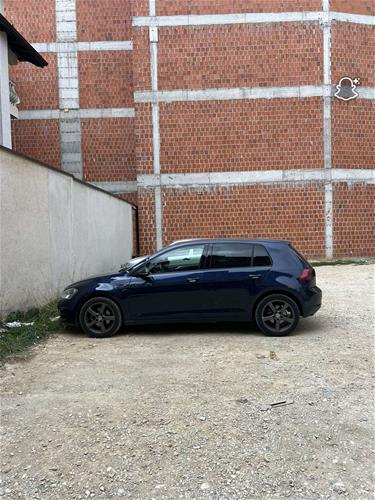 Golf 7  1.6 2013