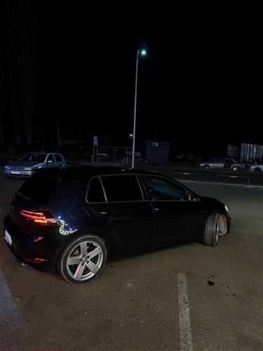 VW Golf 7R