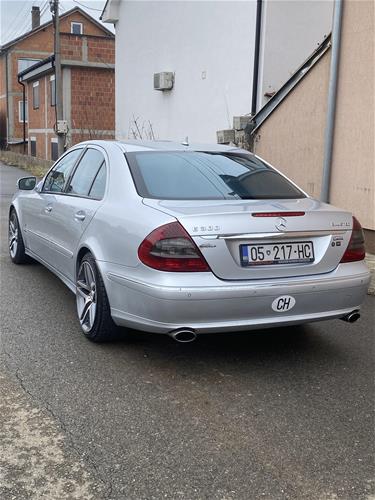MercedesBenz E Class 3.0D Avantgarde
