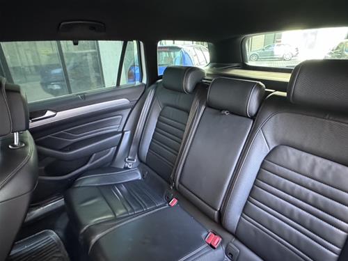 Shes veturen Passat B8.5 3XRline