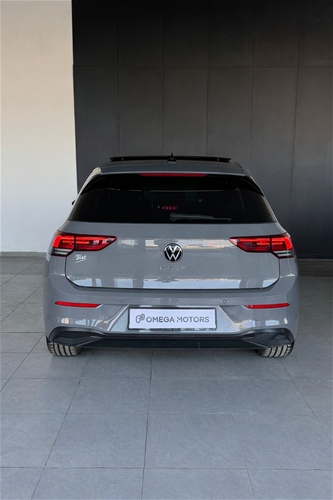 VW Golf 8