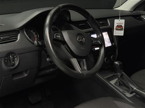 SKODA OCTAVIA 1.6TDI - BLUEMOTION DSG