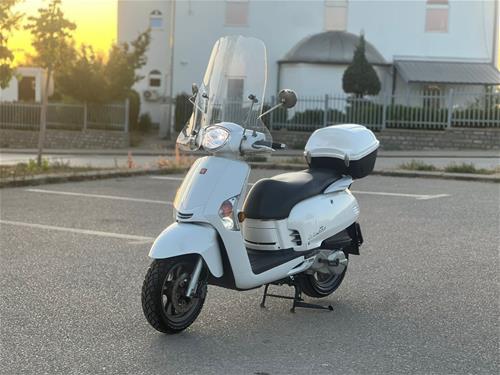 Kymco Like 125cc Viti 2012 i Ardhun nga 🇨🇭Km 24692 Rks 1 vit në emer tim