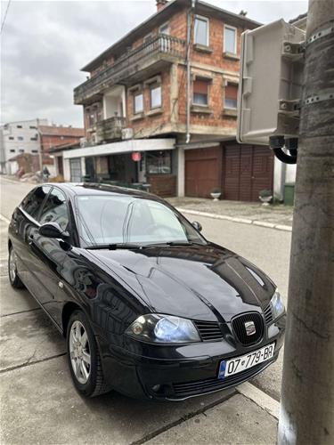 Shitet seat ibiza 1.4 16v 2005