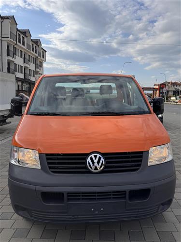 VW T5-4x4- 2008- 2.5 motorri.
