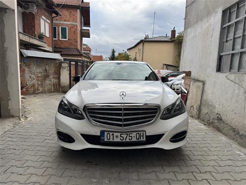 Mercedes Benz E class 200