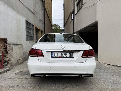Mercedes Benz E class 200