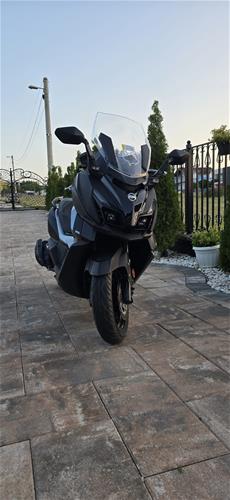 Shitet motori
