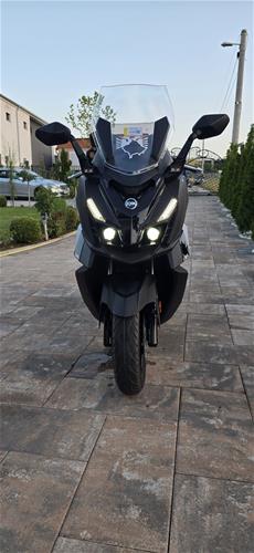 Shitet motori