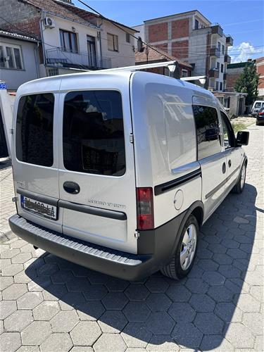 Opel Combo 1.7 CDTI Viti 2011  KM 140mi Kalume