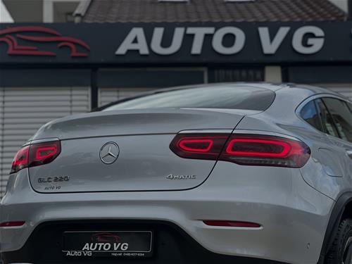 MERCEDES BENZ GLC COUPE 220d 4MATIC