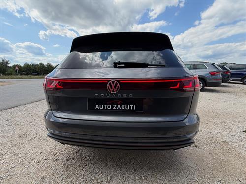VW TOUAREG Elegance - 4Motion | Viti 2025