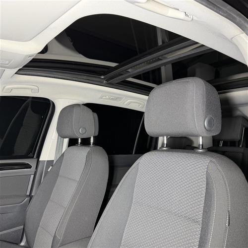 VW TOURAN 2.0TDI DSG - PANORAM - BLUEMOTION