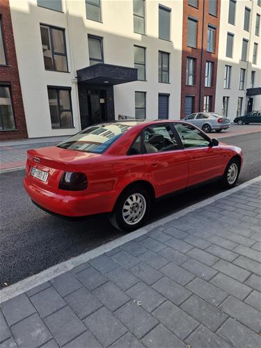 Shes Audi A4 B5 1.9 TDI RKS 3 muaj S-Line