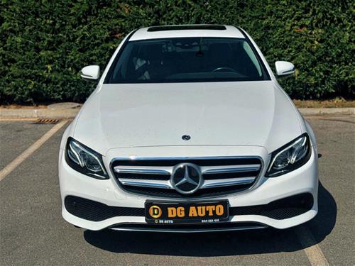 Mercedes Benz E-class 220 Avantgarde BlueTec