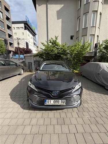 Toyota Camry Hybrid