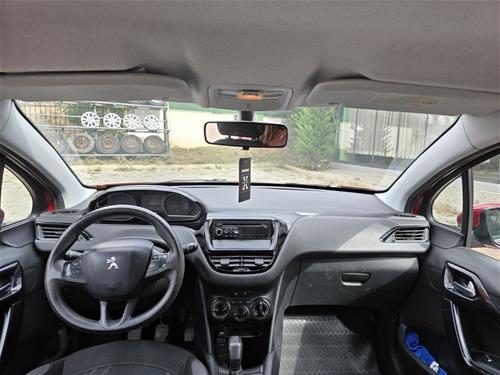 Shitet Peugeot 208 1.4 viti 2013