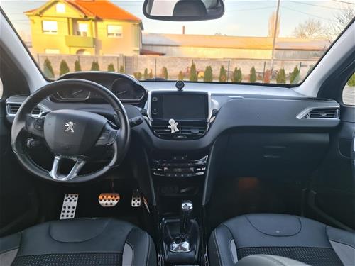 Peugeot 2008 ALLURE