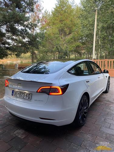 Tesla Model 3 Performance 513PS 2022🇩🇪
