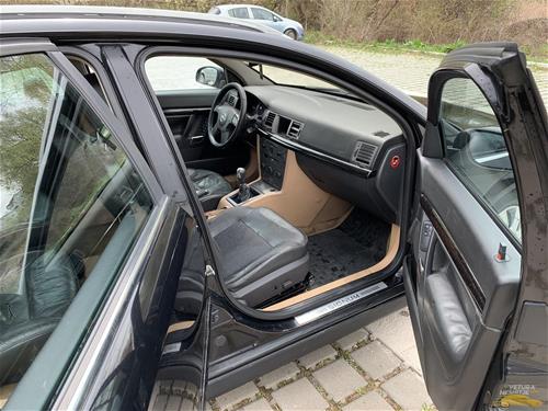 Opel Signum
