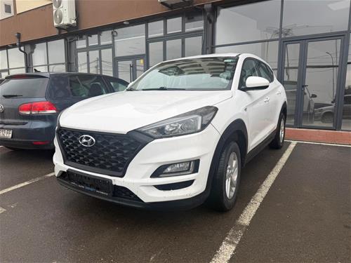 Shes veturen Hyundai Tucson