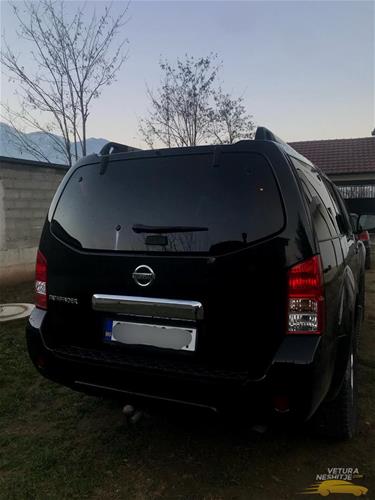 Shitet Nissan Pathfinder 2.5 2012