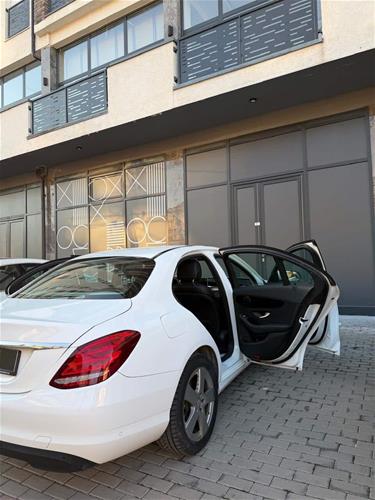 Mercedes-C200d C-Class