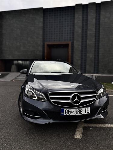 Mercedes E-class 220