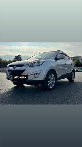 Shes Hyundai Tucson 2013