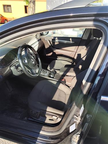 Shes VW Passat B7 2.0