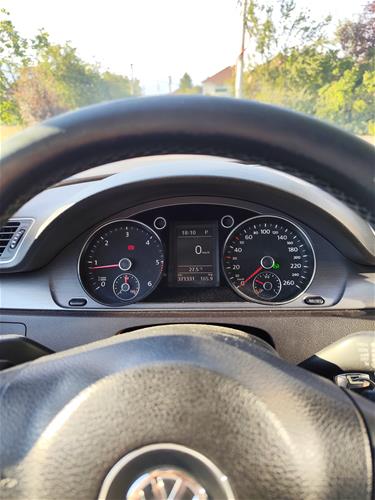 Shes VW Passat B7 2.0