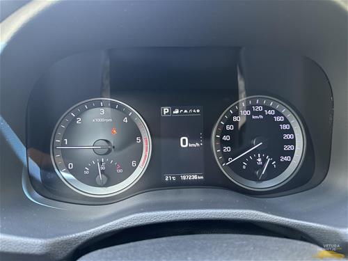 Shes Veturen ( Gjip) Hyundai Tucson ne gjendje perfekte.