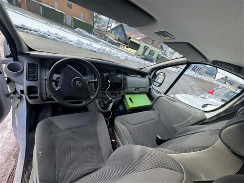 Shes Opel Vivaro