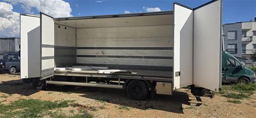 SHITET KAMIONI VOLVO 280 EURO 5 VITI 2009 PA DOGANE