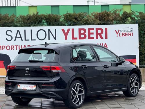 VW GOLF VIII AUTOMATIK 2.0 2022