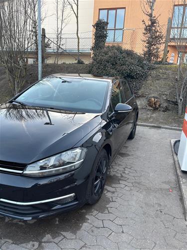 Volkswagen Golf 7 Sound – 1.6 TDI