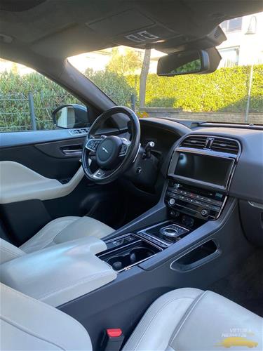 Jaguar F-Pace 3.0D AWD First Edition