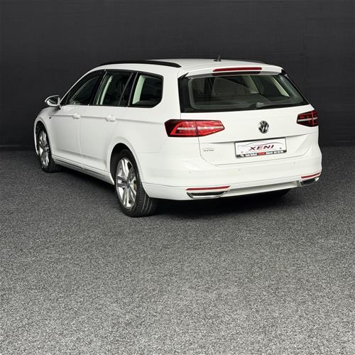 VW PASSAT B8 2.0TDI DSG - 3x R-LINE
