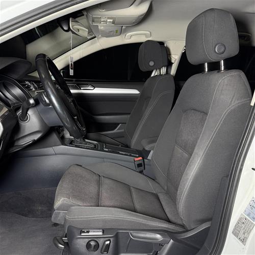 VW PASSAT B8 2.0TDI DSG - 3x R-LINE