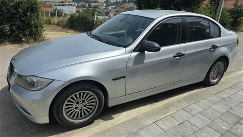 BMW E90