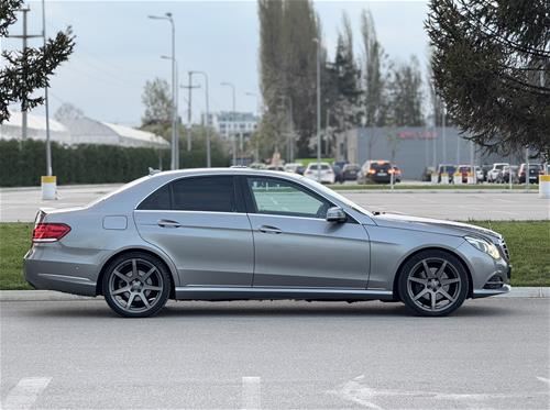 Shes MERCEDES E350 CDI 4 MATIC RKS 258ps